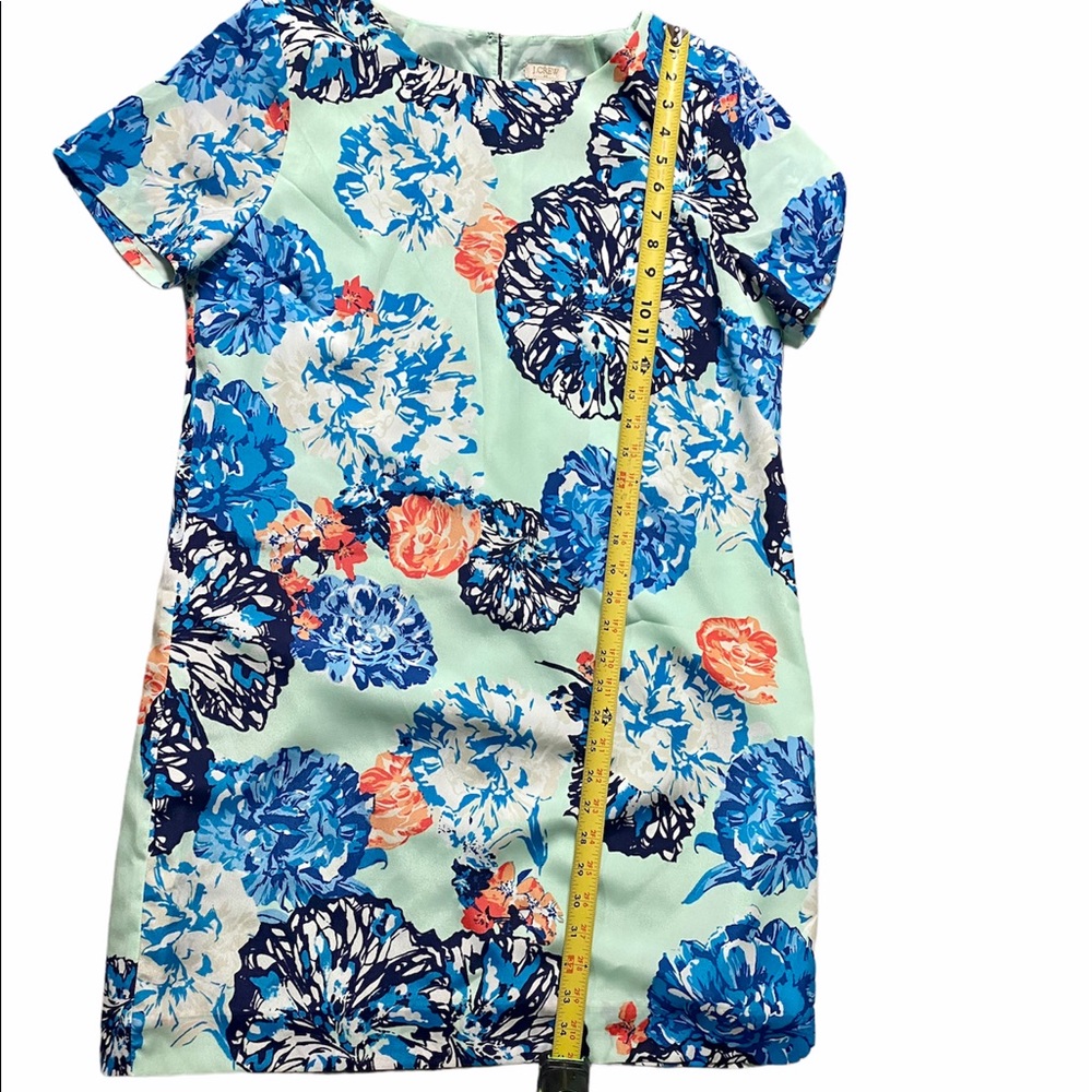 Size 12 J. Crew Floral Short Sleeve Shift Dress - Picture 5 of 10